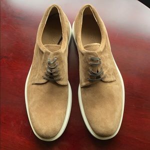 Salvatore Ferragamo Men - Cola Buc suede Shoes